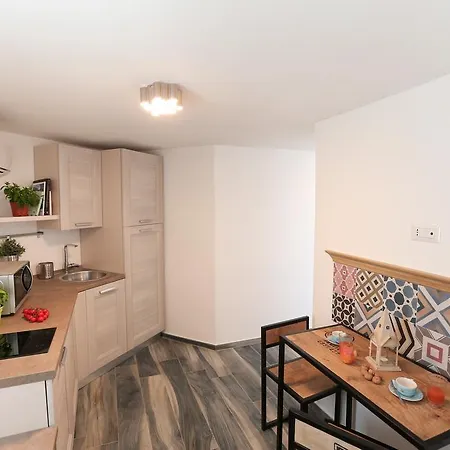 Apartman Casa Camicia 102